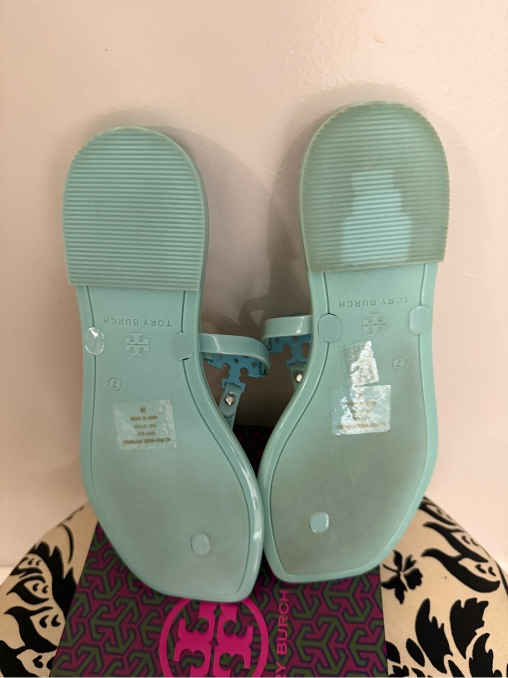 Tory Burch Pale Blue Logo Jelly Thong Sandals - Picture 2 of 4
